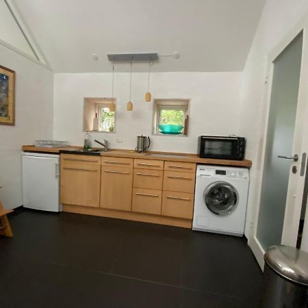 Oak Cottage Near Ronne & Beach Esterno foto