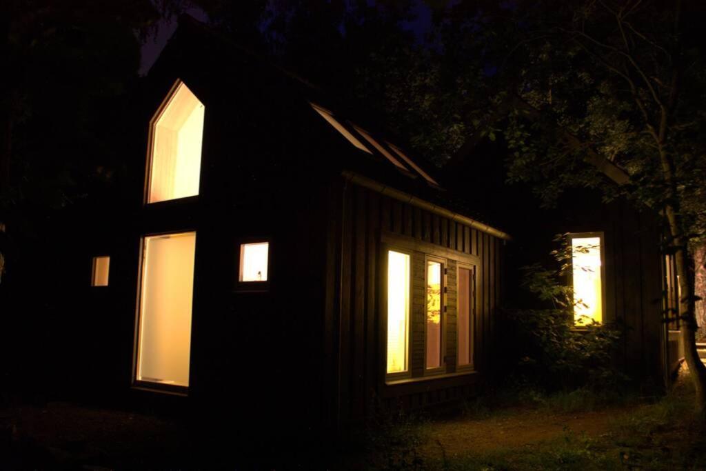 Oak Cottage Near Ronne & Beach Esterno foto